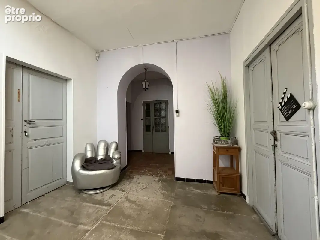Maison de maître 16 pièces avec terrasse à Coursan (11110) - photo 2
