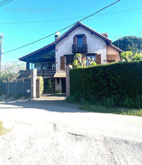 Grande maison familiale  en GIRONDE (dans l' entre-deux mers) - photo 8