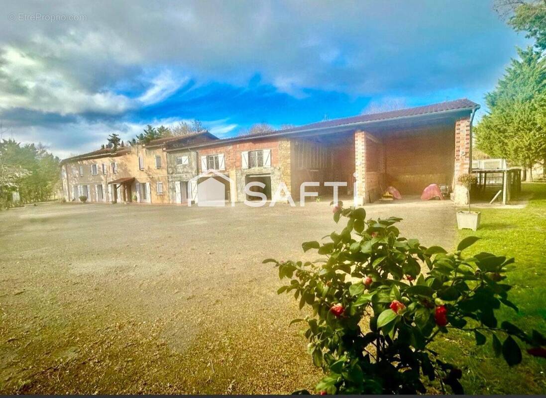 Photo 1 - Maison à SAINT-JULIA