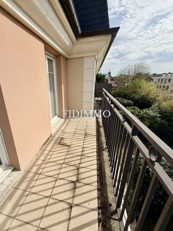 Appartement à CHENNEVIERES-SUR-MARNE