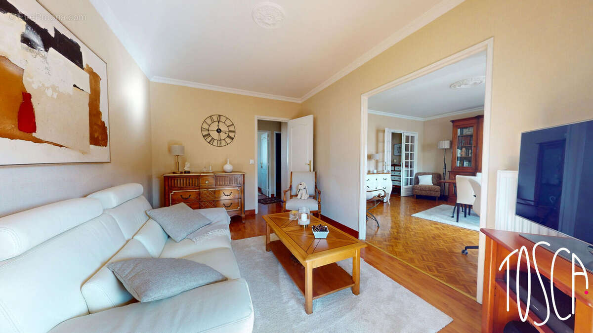 Appartement à THIAIS