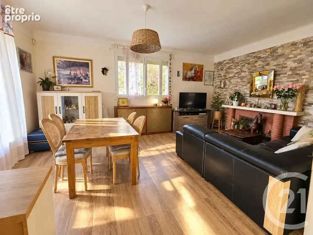 Maison 5 pièces 91 m² à vendre à Saint-Maur-Des-Fosses (94100) - photo 2