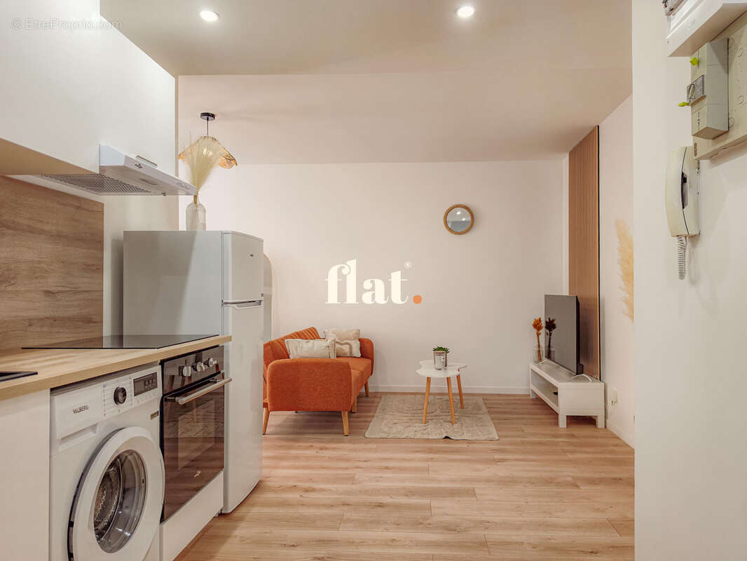 Appartement T3 rénové  50 m2 avec parking et balcon sur la Place de la Guiroué - photo 39