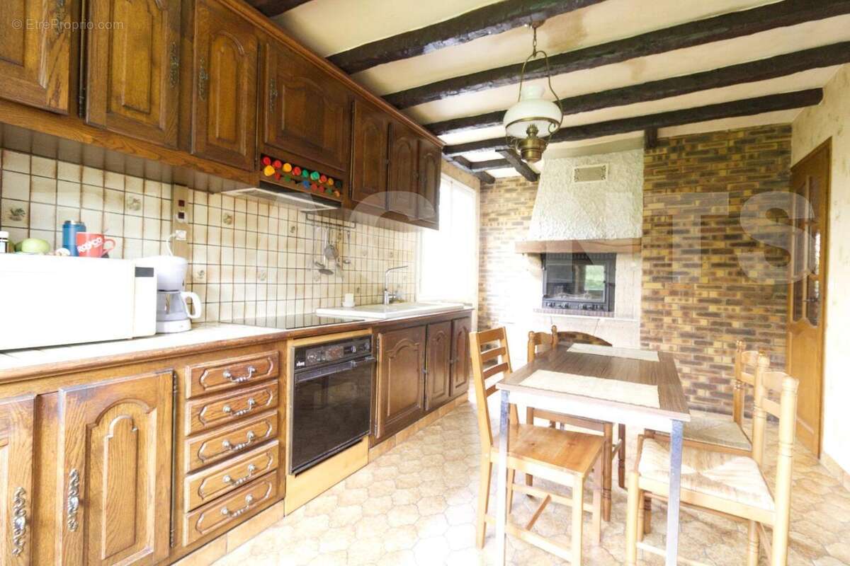 PHOTO-2024-10-03-10-34-12 (11) - Maison à MAREIL-EN-FRANCE