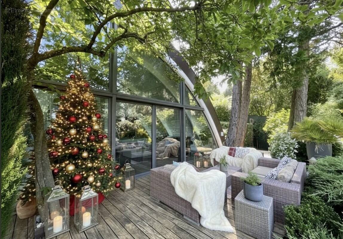 Photo 1 - Maison à CHARBONNIERES-LES-BAINS