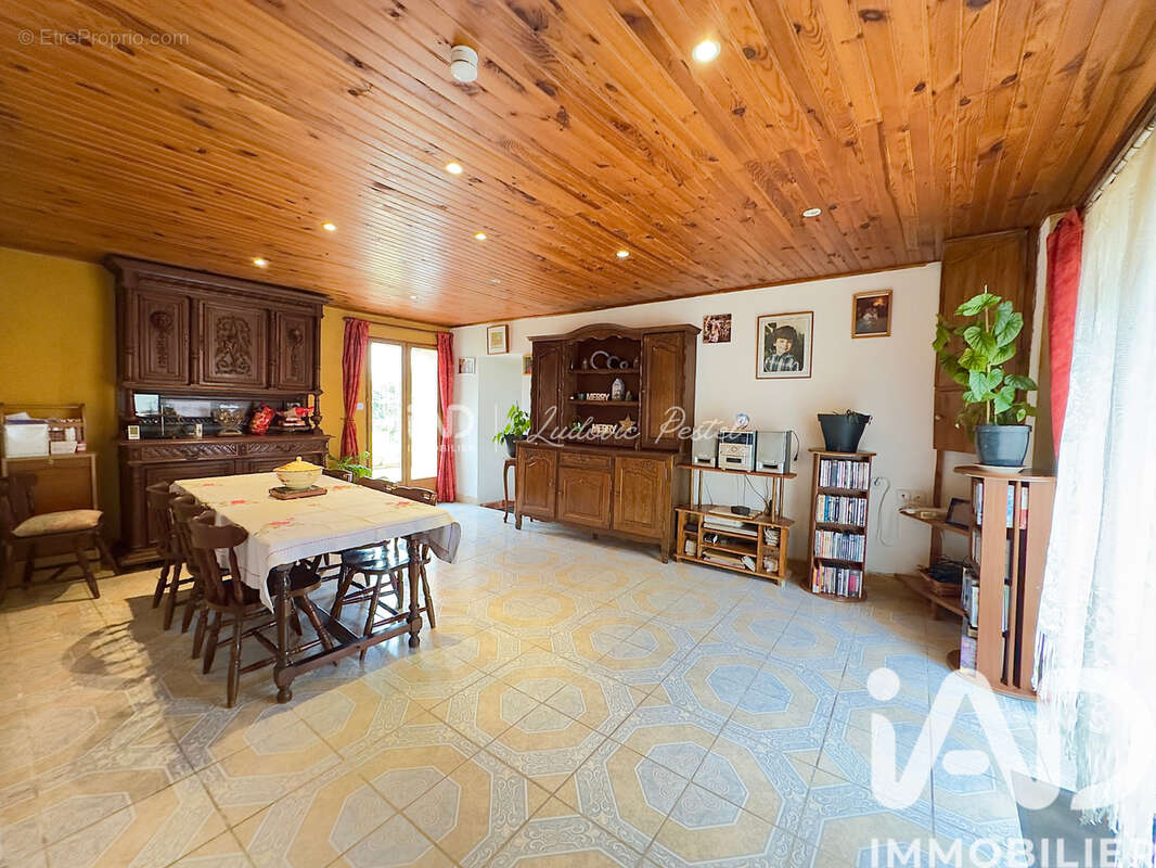 Maison 174 m² à Grisolles  - photo 6