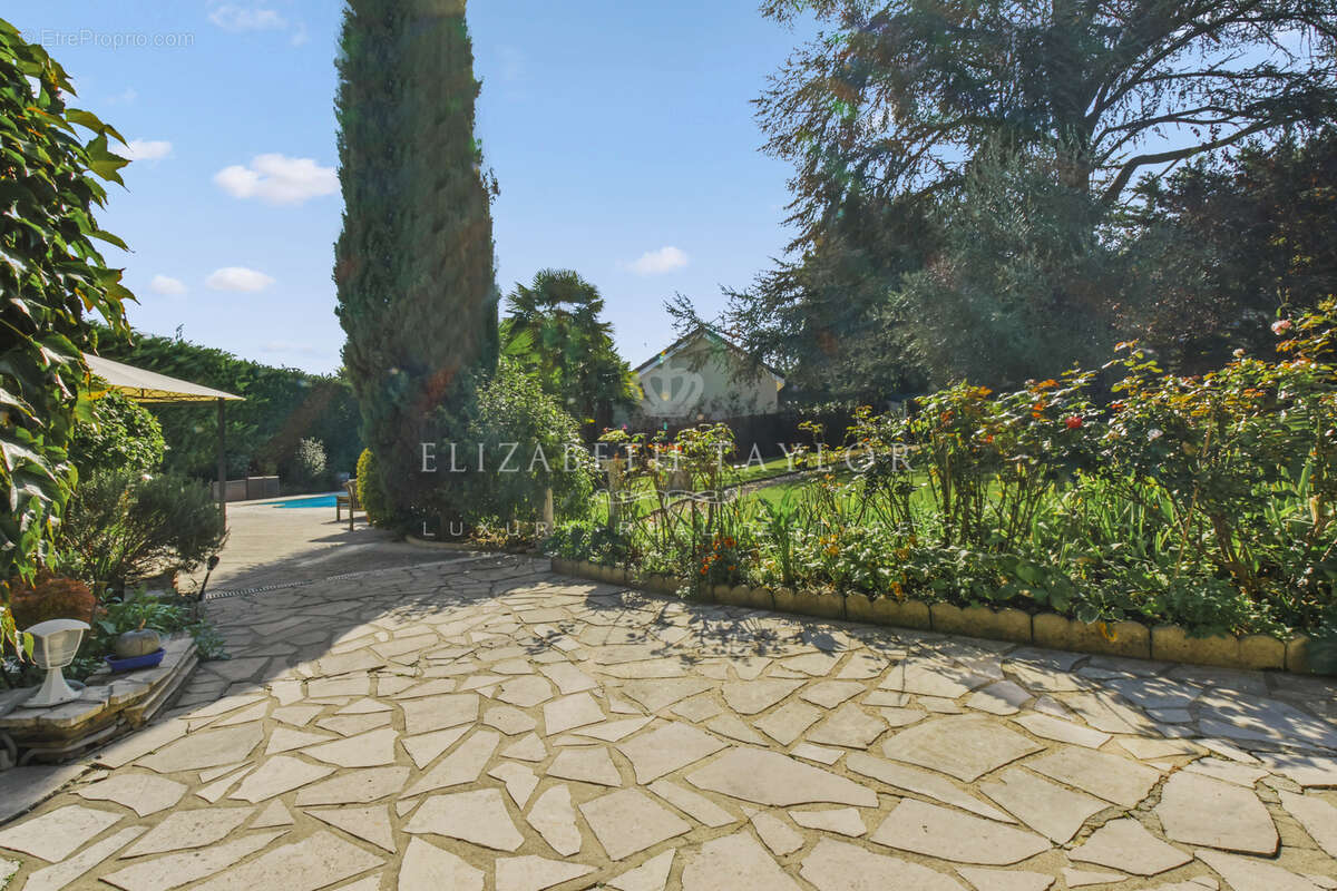 Maison à VILLENNES-SUR-SEINE