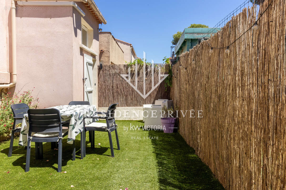 Maison à HYERES