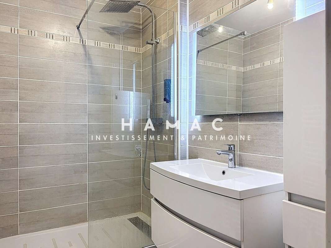 Appartement à SAINTE-FOY-LES-LYON