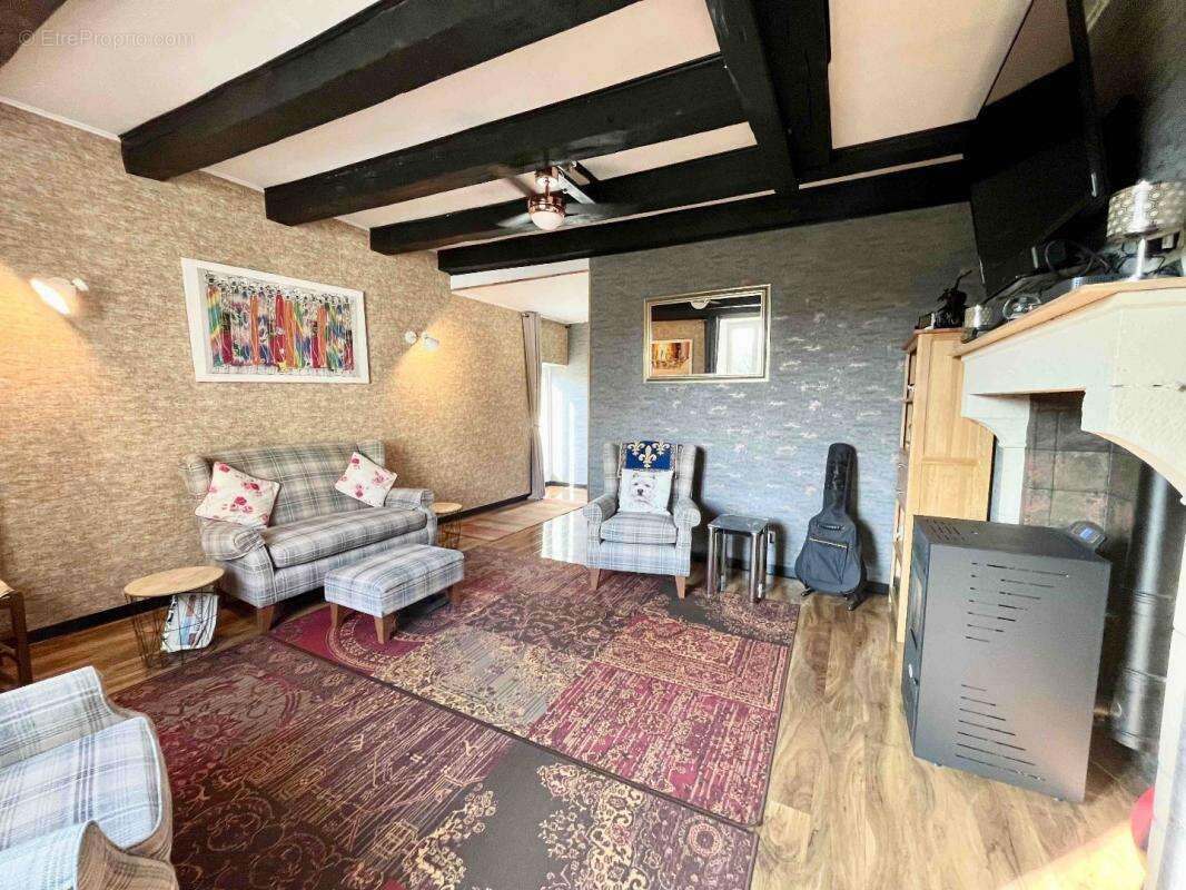 Maison à LE VIGEANT