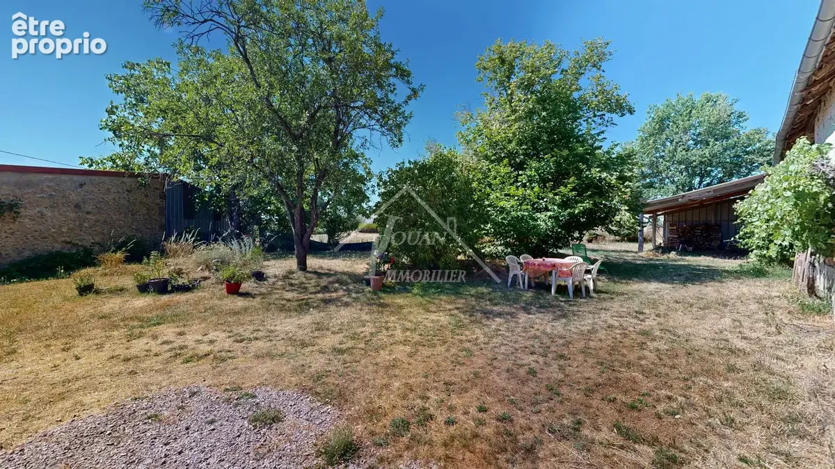 Belle propriété bourbonnaise avec 1 hectare à Saint-Plaisir - photo 10