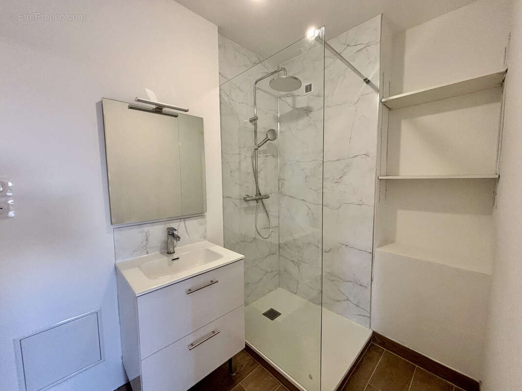 Appartement de 65m2 + parking + cave - photo 9