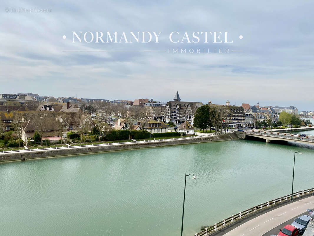Appartement à TROUVILLE-SUR-MER