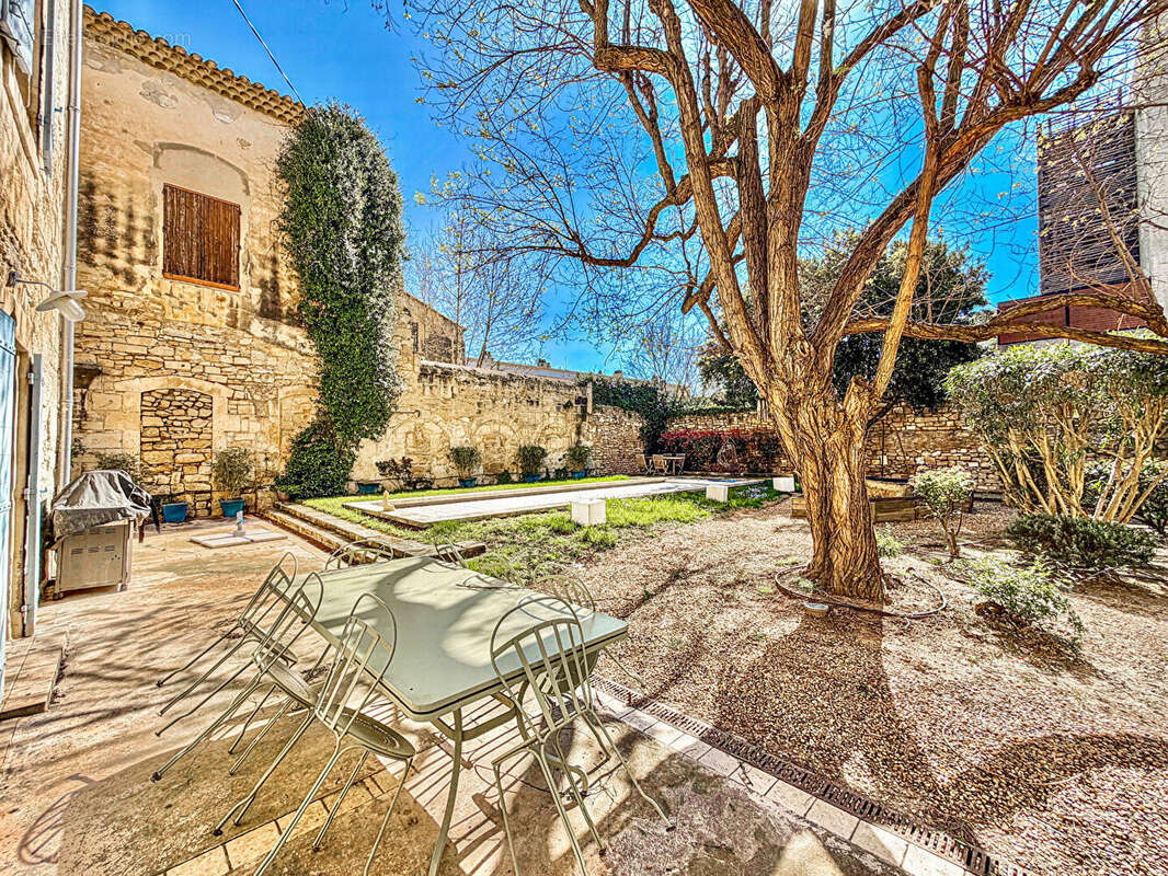 Maison à TARASCON