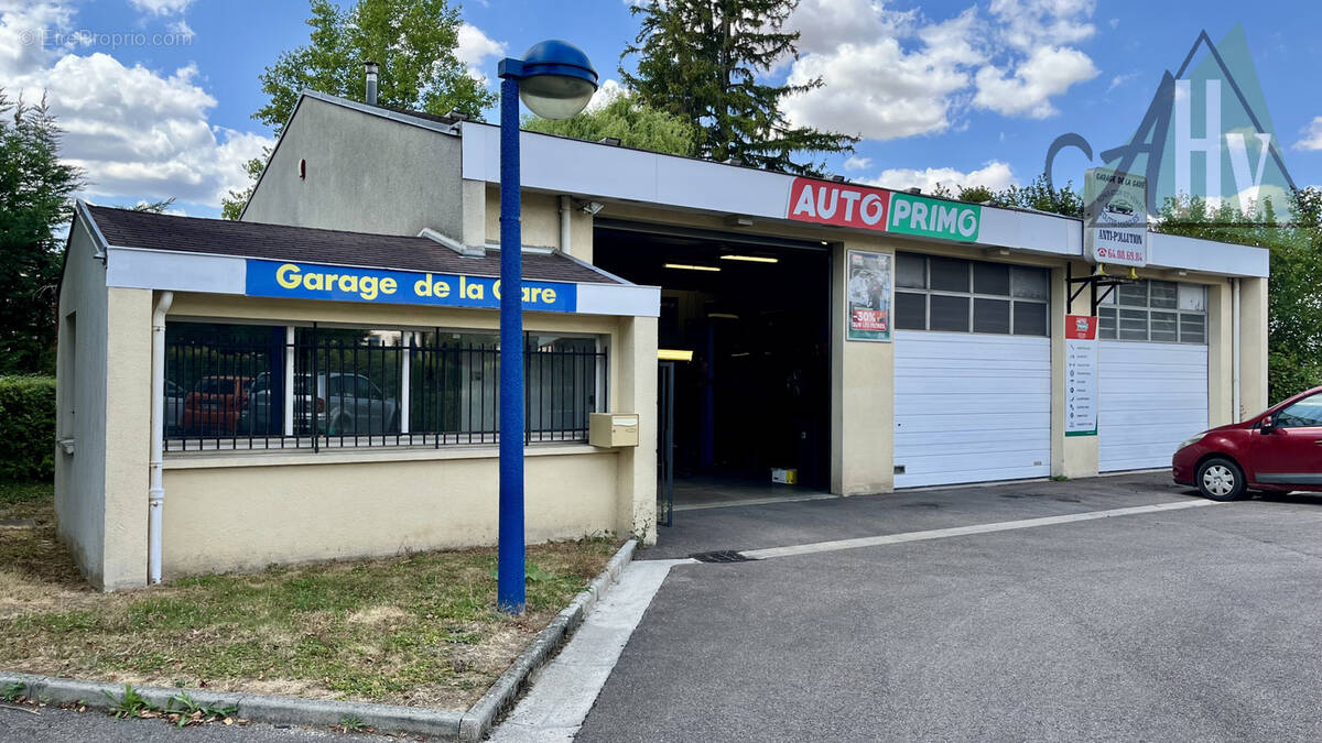 Commerce à LONGUEVILLE