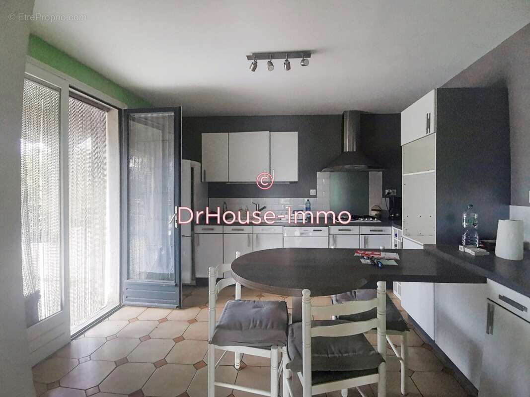 Maison à PONT-DU-CHATEAU