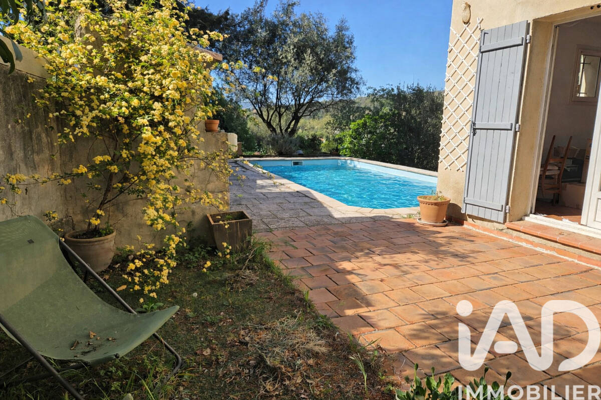 Photo 1 - Maison à MARSEILLE-12E