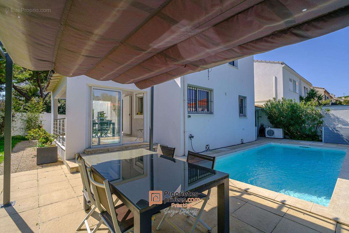 Maison à MARSEILLE-8E
