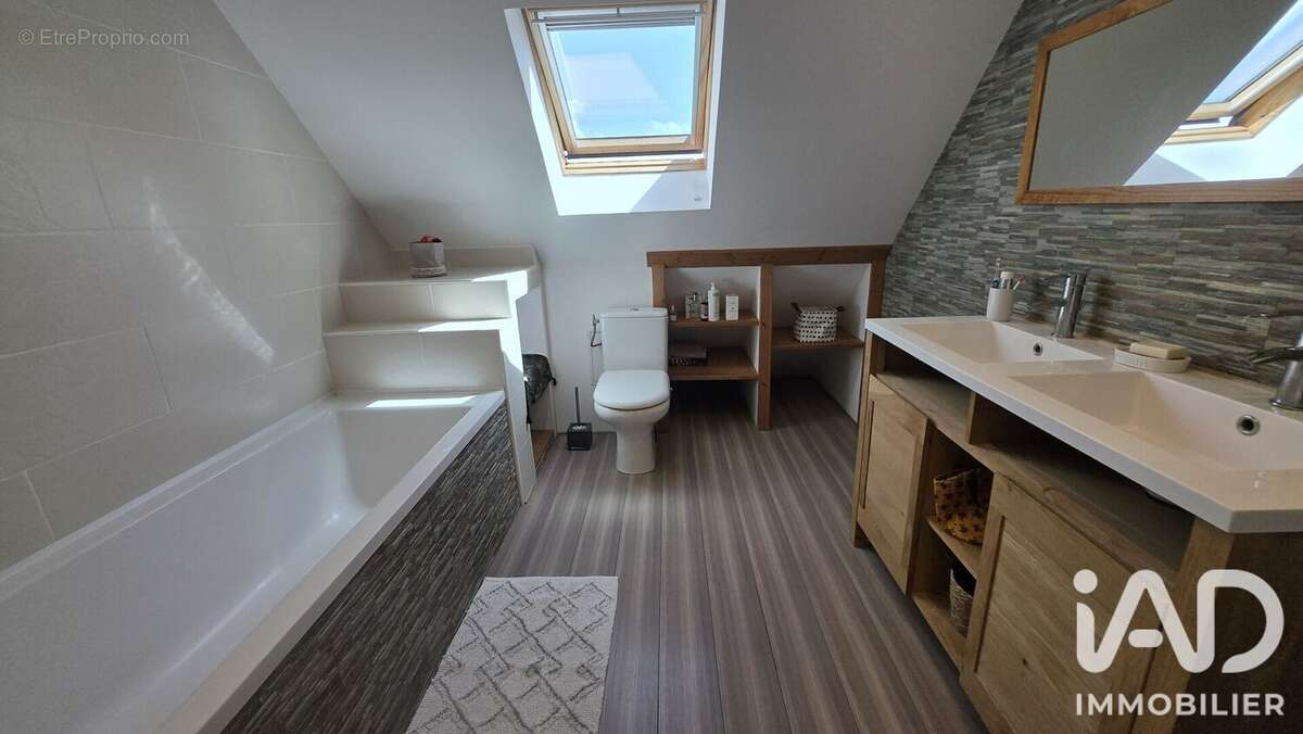 Maison 124 m² à Geronce  - photo 9