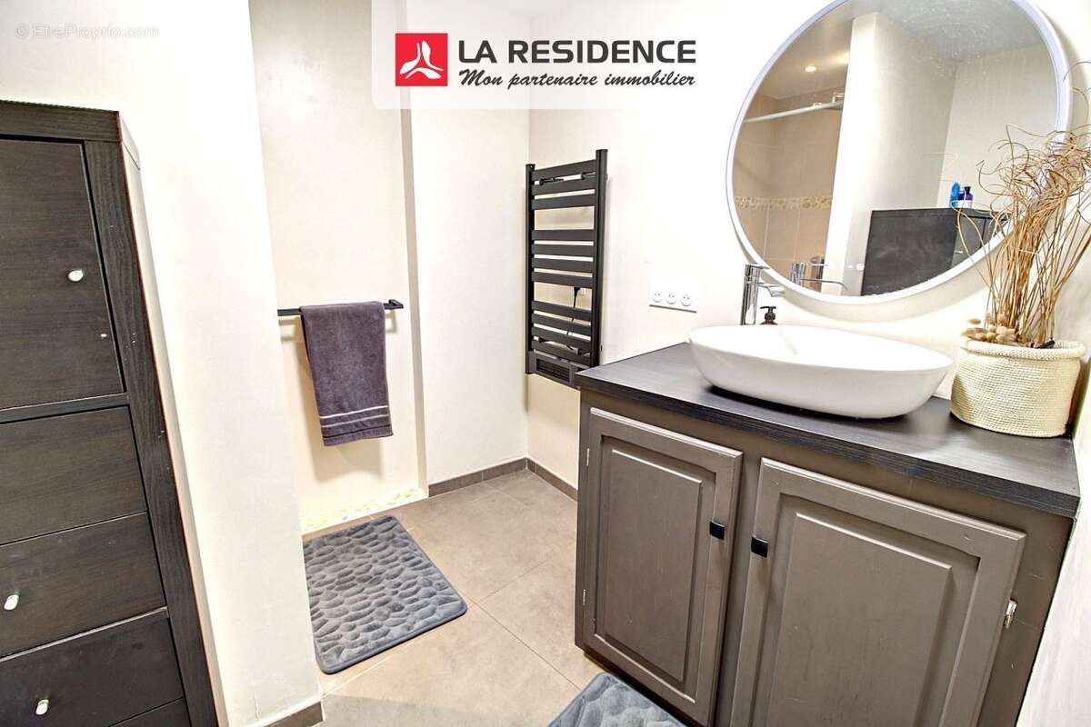 Maison à COURDIMANCHE