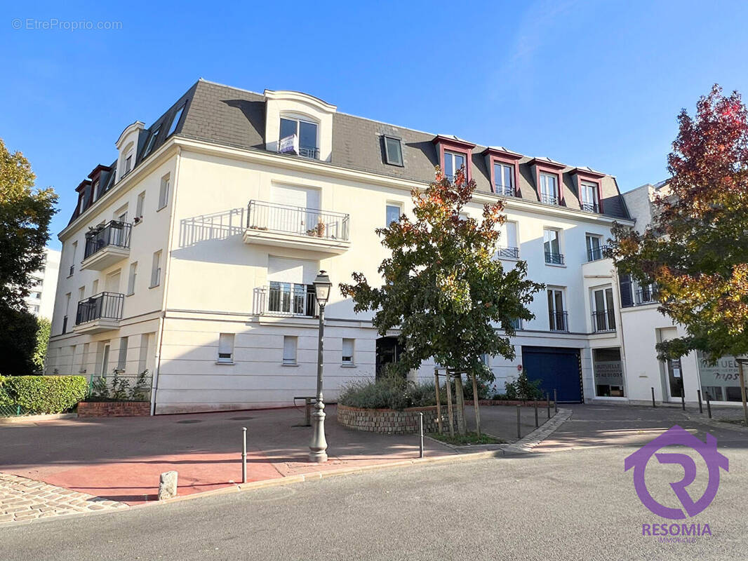 Appartement à CHATILLON