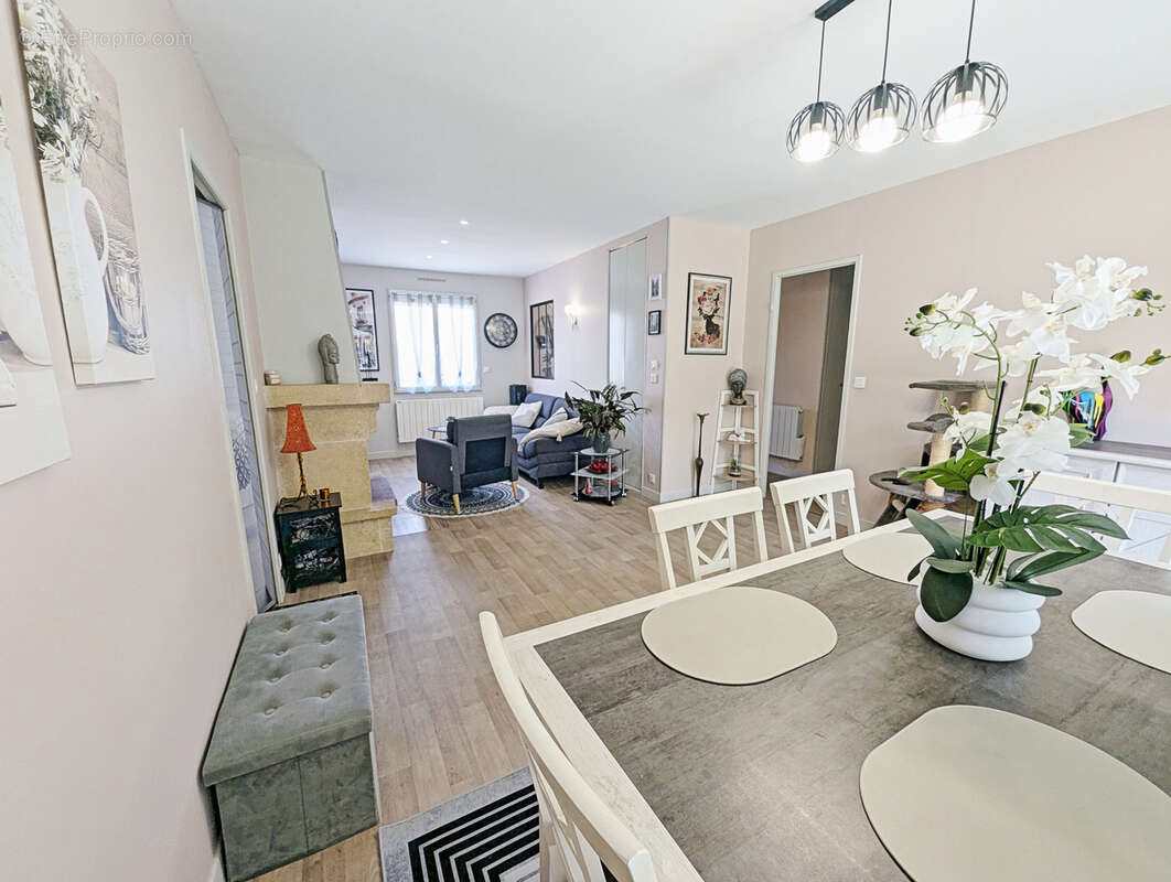 Nogent-sur-Vernisson, Maison de plain-pied sans travaux - photo 4
