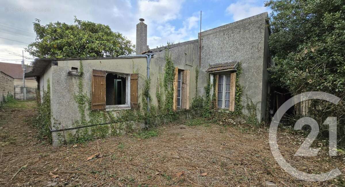 Maison à SAINT-MARTIN-LONGUEAU