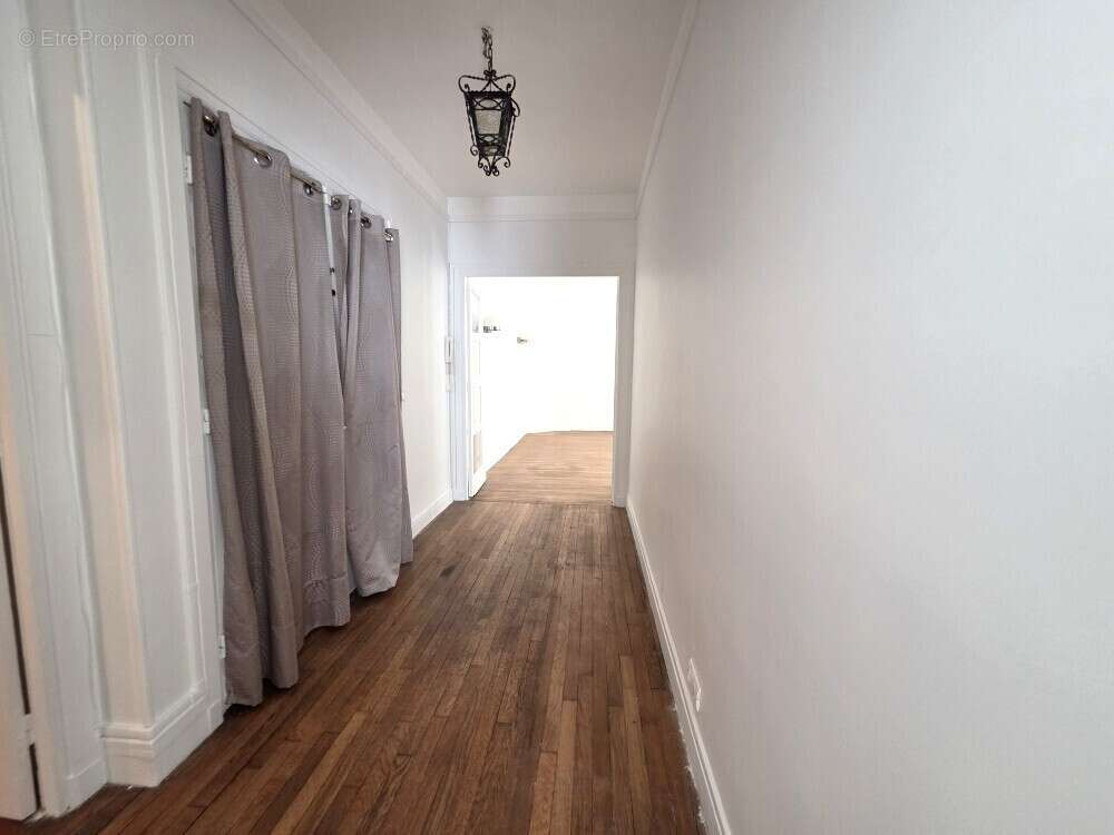 Appartement à ISSY-LES-MOULINEAUX