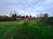 Terrain à BLANGY-TRONVILLE