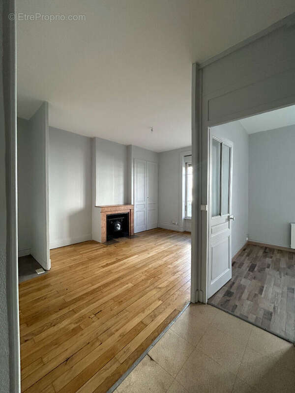 Appartement Villeurbanne 2 pièce(s) 40 m2 - photo 4