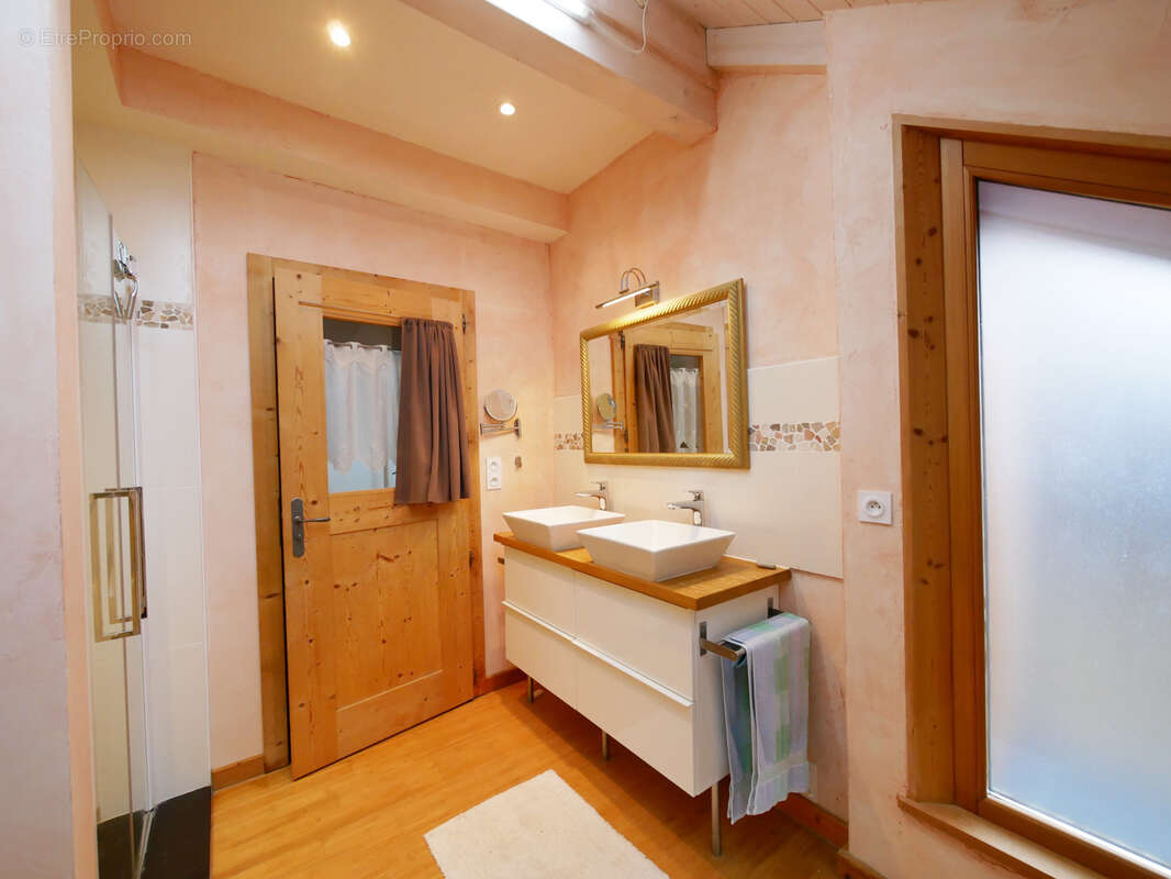 Maison à CHAMPANGES