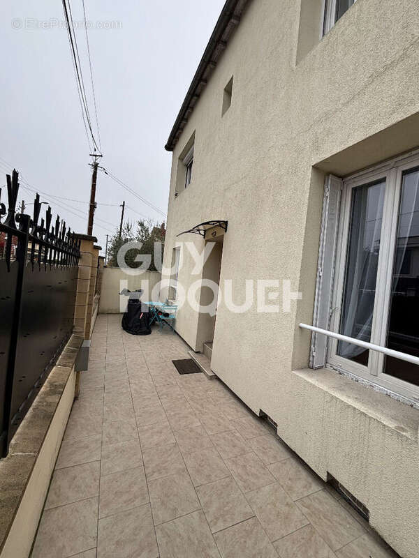 Maison à LIVRY-GARGAN