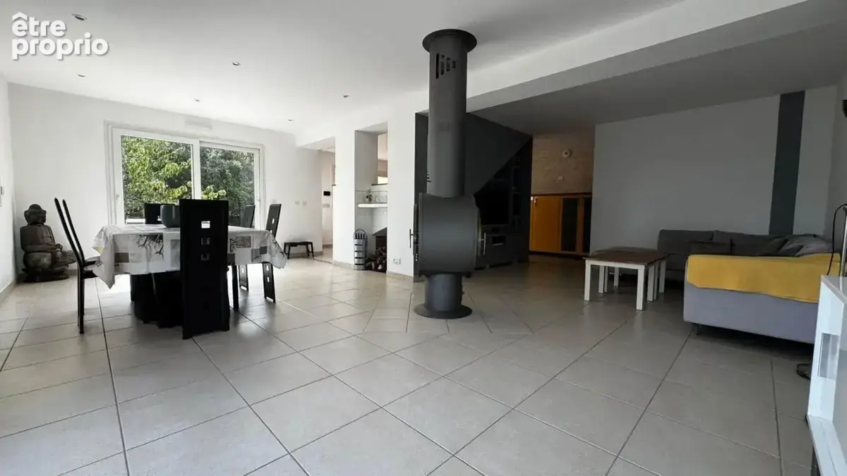 Coup de c?ur ? maison atypique et familiale de 171 m² - photo 2