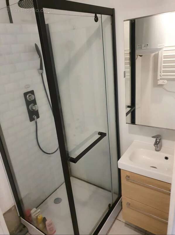 Appartement à MARSEILLE-5E