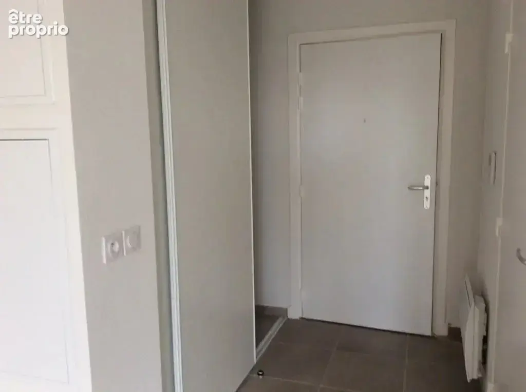 Vente Fréjus - Cais- Grand Studio Neuf - Parking - Locatif - photo 5
