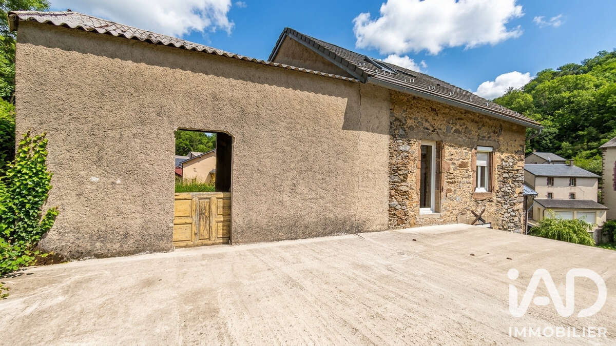 Maison 180 m² à Peux-Et-Couffouleux  - photo 7