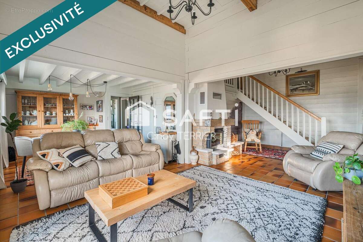 Photo 2 - Maison à LA MURETTE