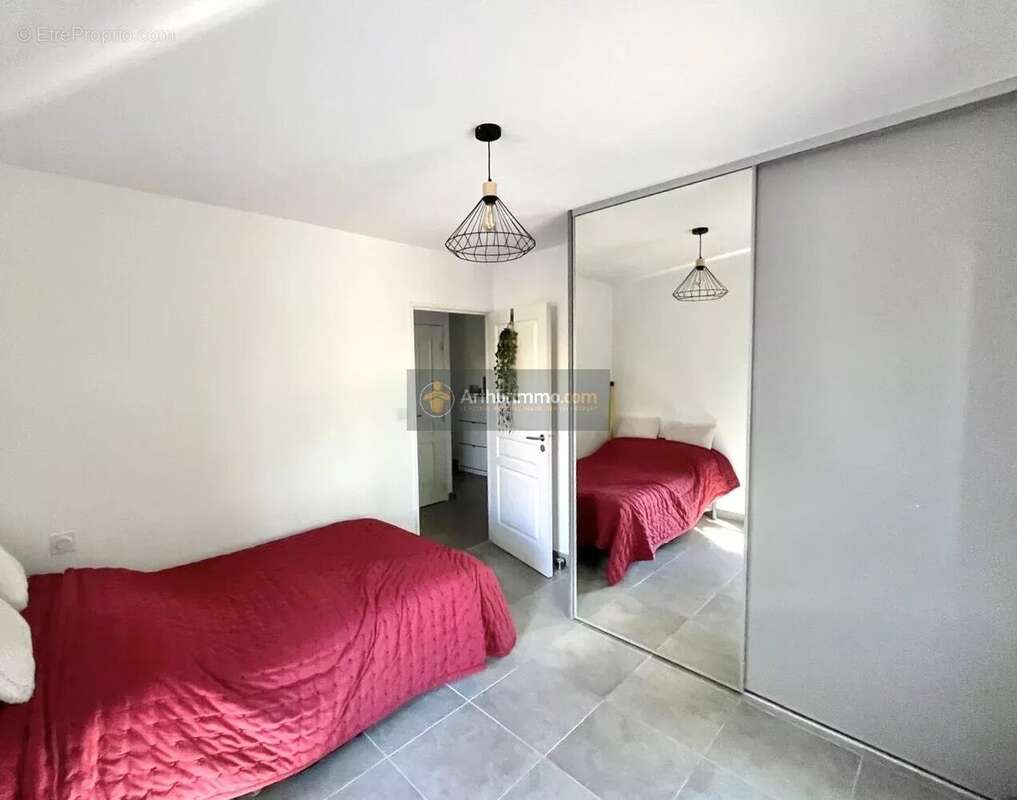 Appartement à FREJUS