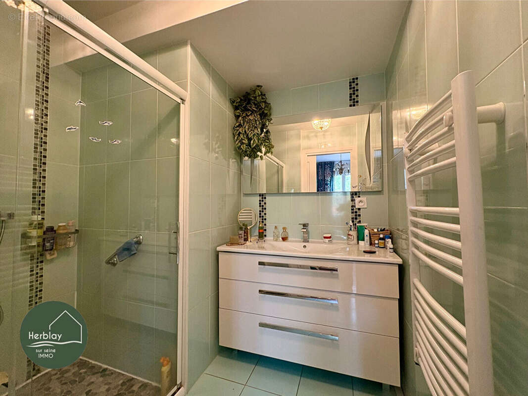 Maison proche centre ville - Herblay Sur Seine 6 pièces 125 m² - photo 6