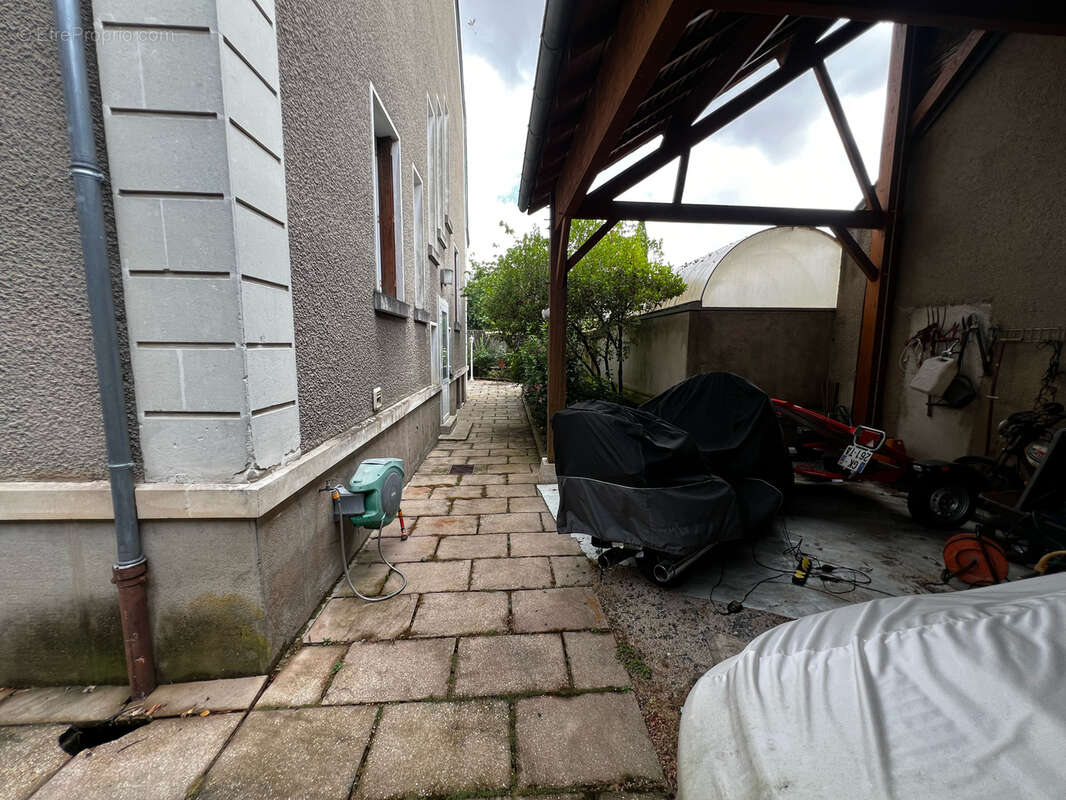 Maison à CHATELLERAULT