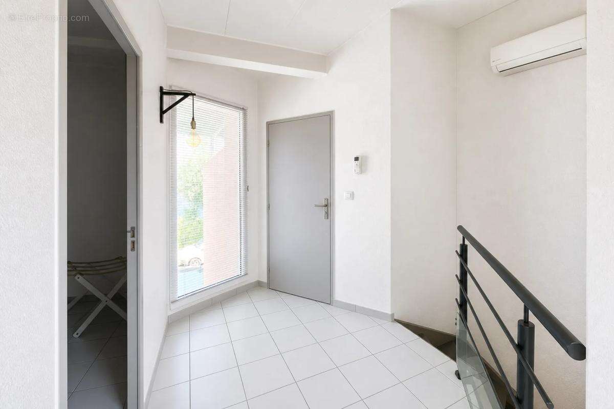 Maison à NIMES