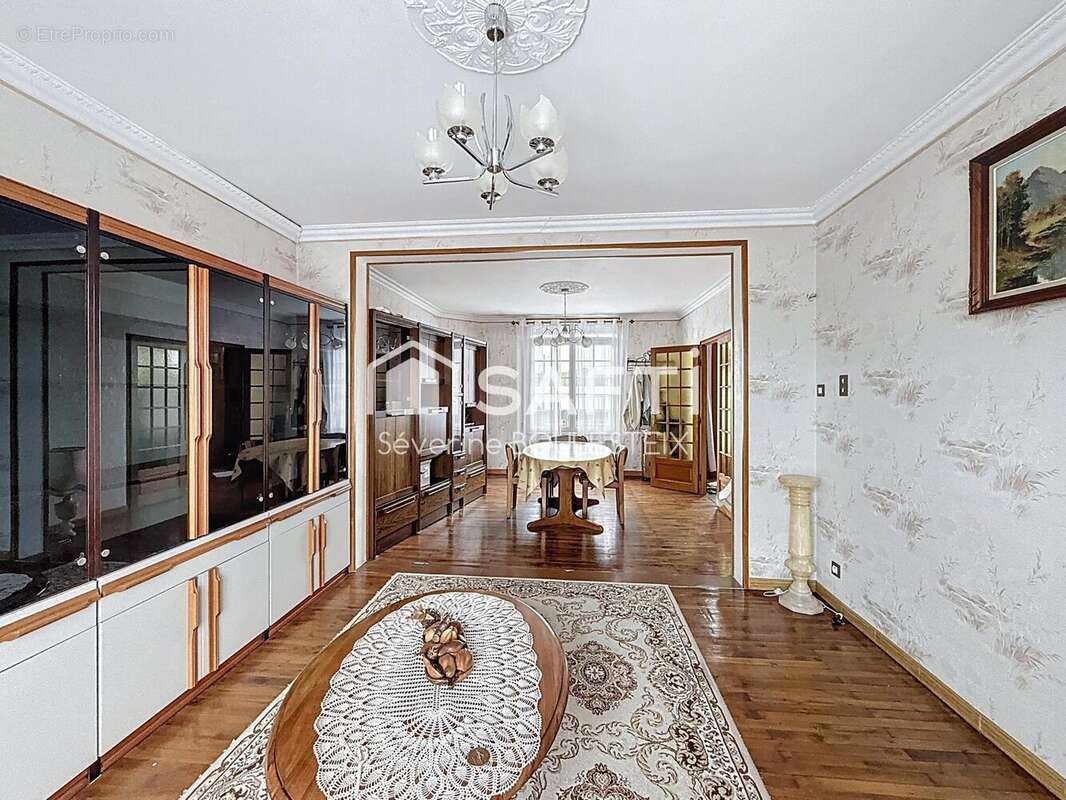 Photo 3 - Maison à RUELLE-SUR-TOUVRE