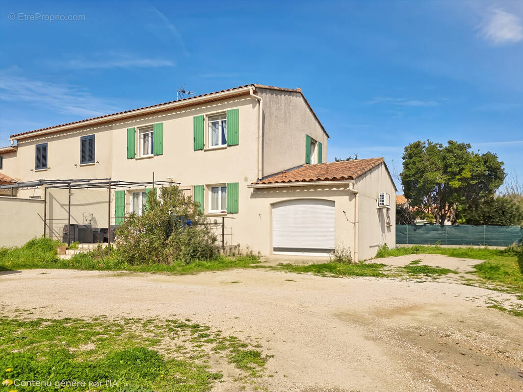 Maison à BEAUCAIRE