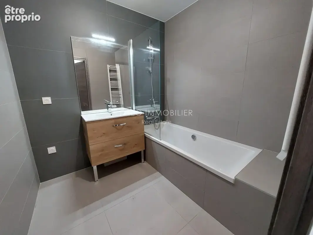 Appartement 5 pièces 115 m² à vendre à Bourg-Saint-Maurice (73700) - photo 5