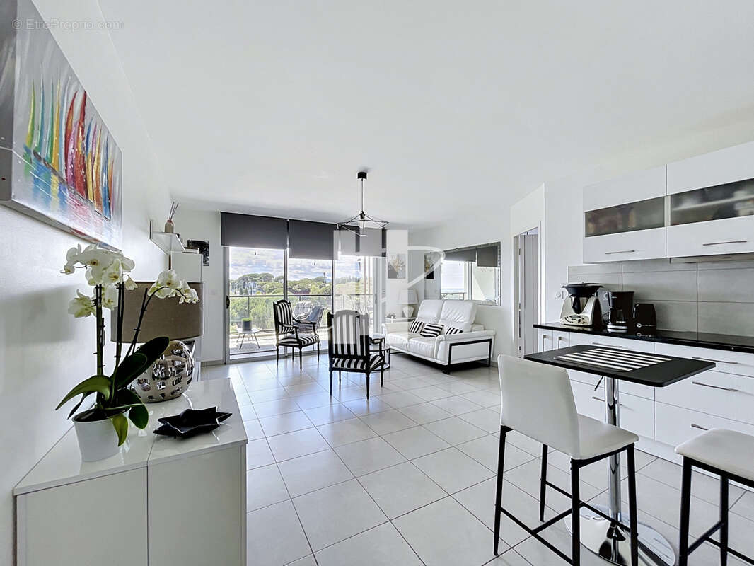 Appartement à FREJUS
