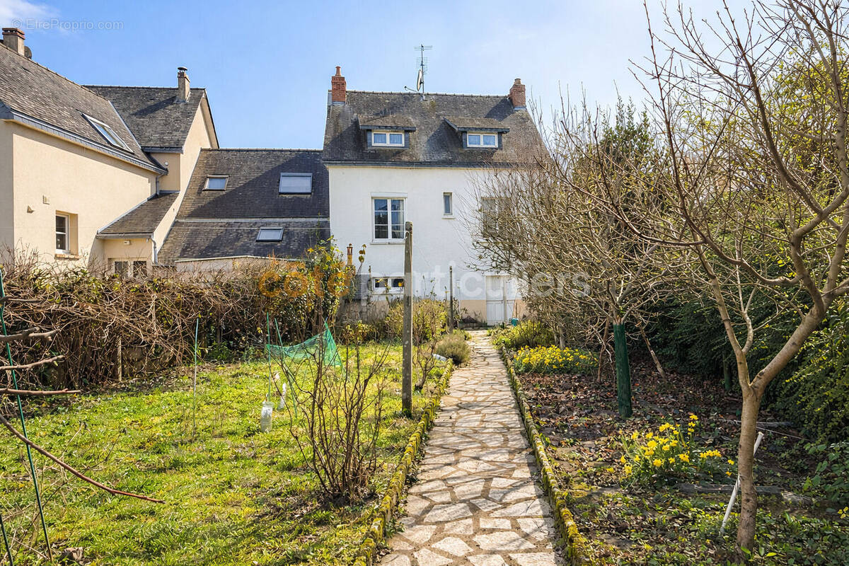 Maison à LAVAL