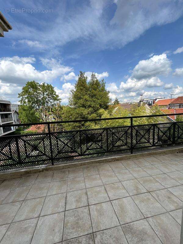Appartement à VILLEMOMBLE