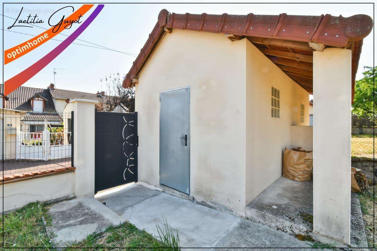 Maison rénovée 2 chambres avec jardin – Noyant-d’Allier - photo 7