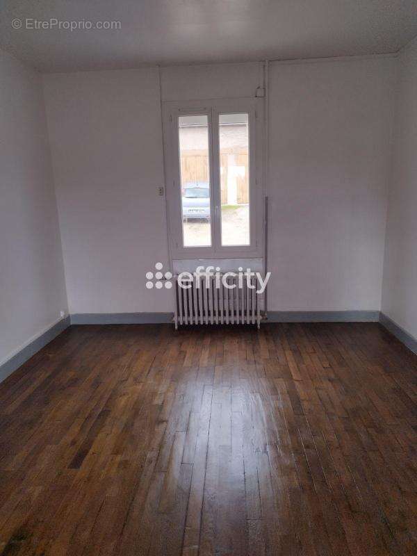 Appartement à GUEUGNON