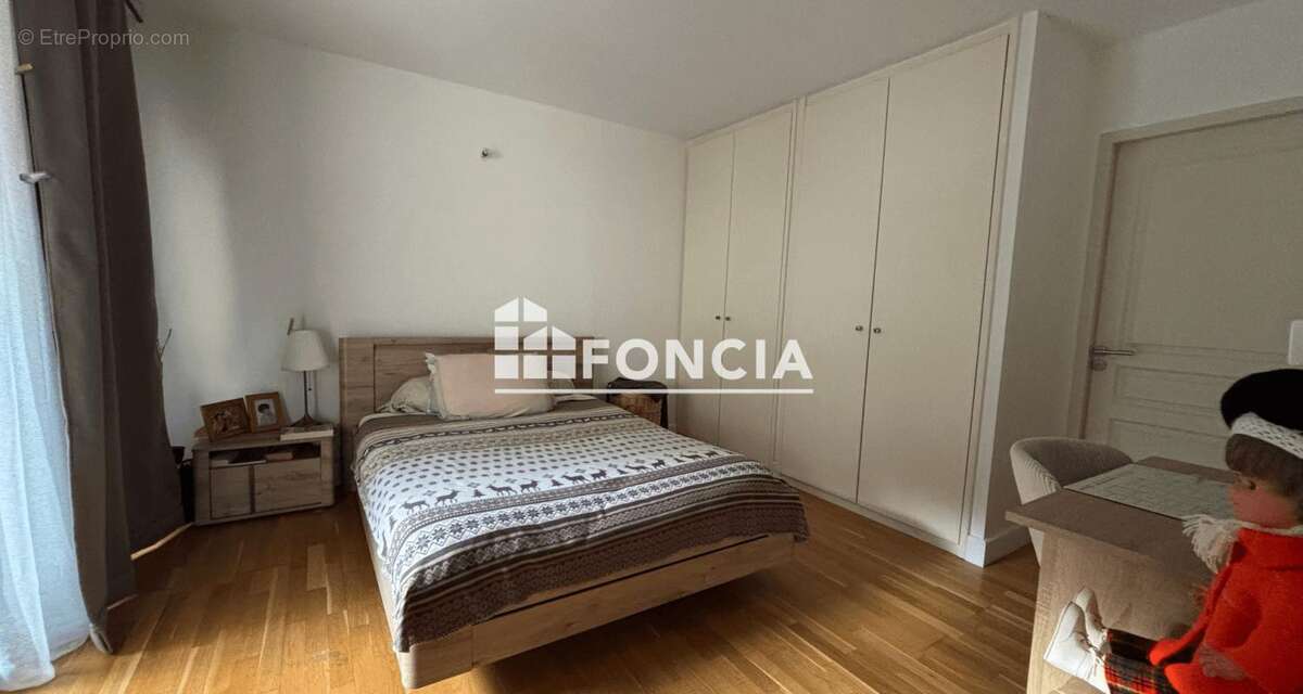 Appartement à VILLENEUVE-LES-AVIGNON